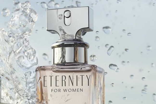 Quer presentear sua mãe com perfume ou flores? Pesquise com cuidado nos sites