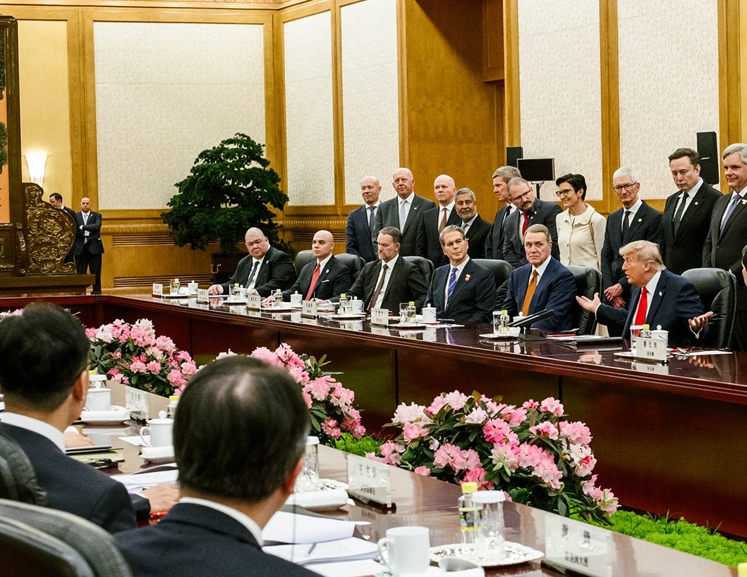 Quem é o CEO brasileiro que está na comitiva de Donald Trump na China?