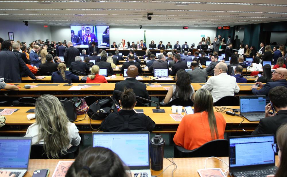 Discussão e votação do parecer do relator Leo Prates (Republicanos-BA). Foto: Agência Câmara