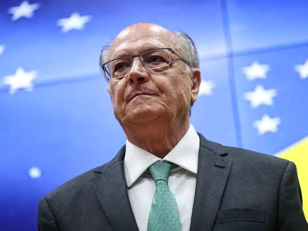 Alckmin diz que Brasil é ‘manicômio tributário’ que afasta investimentos