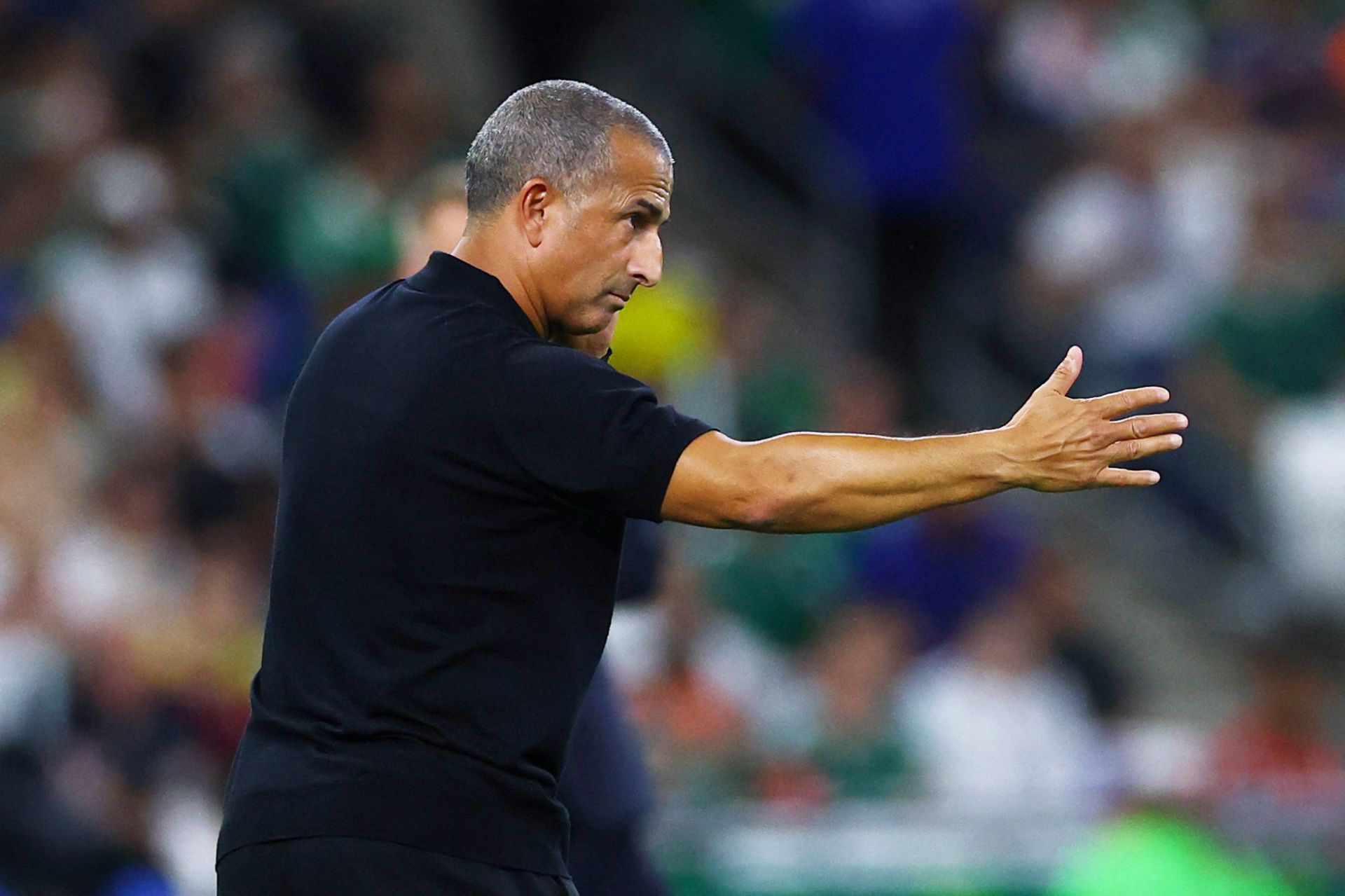 Tunísia demite técnico no meio da Copa do Mundo após goleada de 5 a 1, diz
