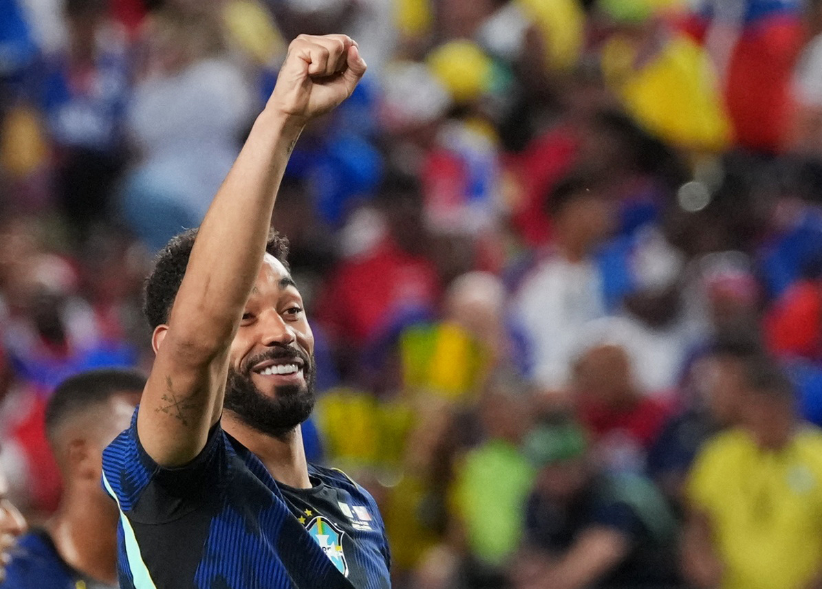 Matheus Cunha descarta polêmica e celebra camisa 9 de ‘grandes craques’: ‘Privilégio’