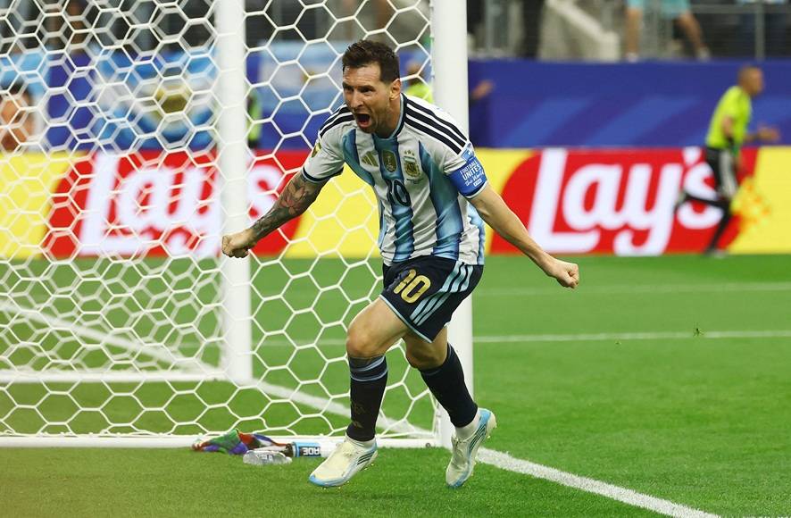 ASSISTA AOS GOLS: Messi quebra recorde e classifica Argentina em jogo contra Áustria