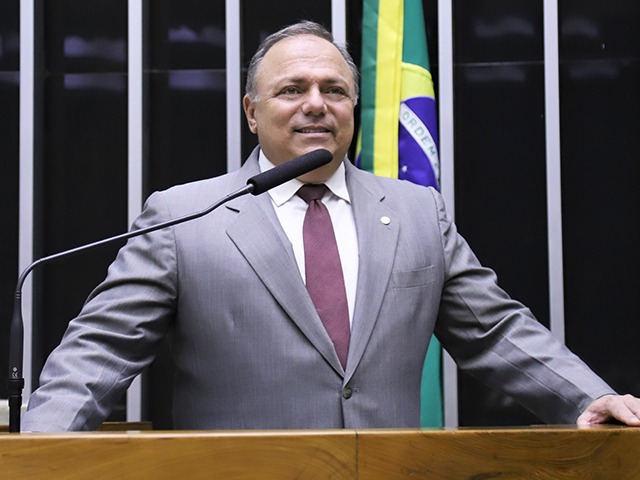 Após medida dos EUA, oposição mira movimentos sociais com Lei Antiterrorismo