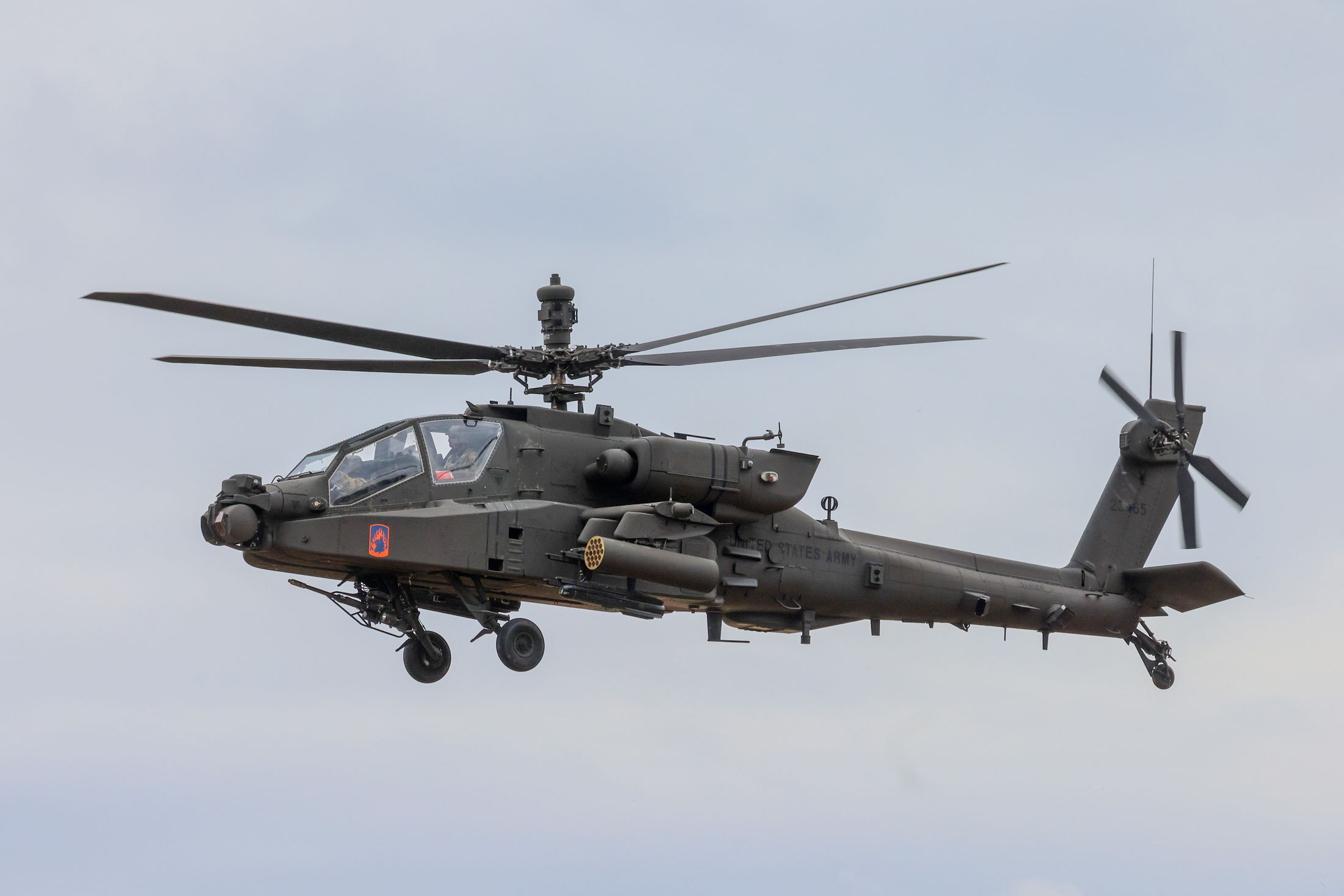 EUA e Irã trocam ataques após queda de helicóptero