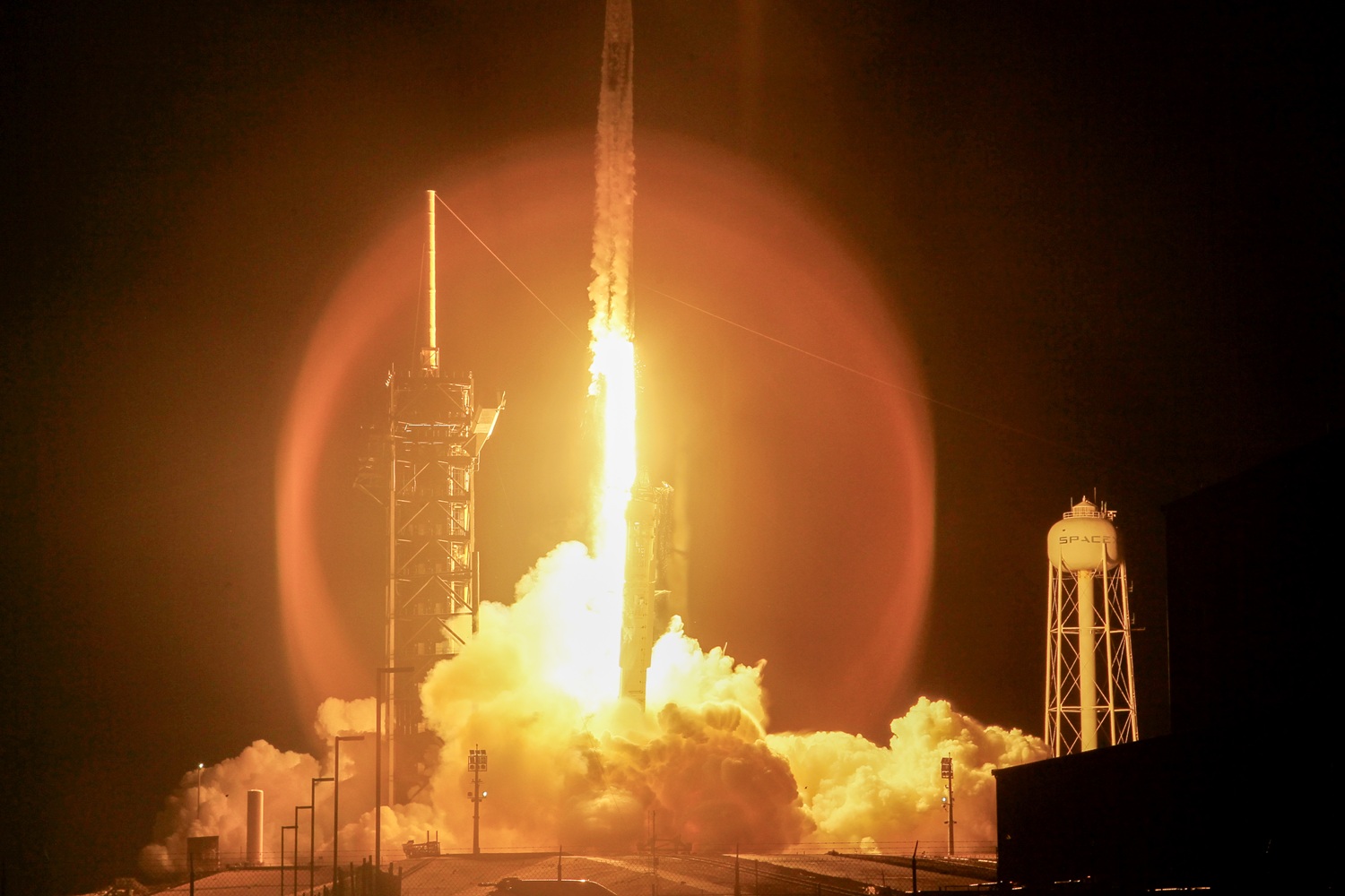 SpaceX obtiene grado de inversión Baa1: ¿qué significa para el mercado?