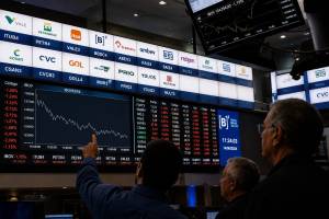Ibovespa vai reagir ou cair mais? Semana-chave tem Nasdaq e Bitcoin sob pressão