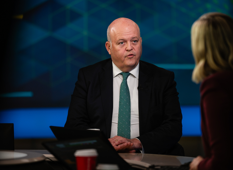 Não se empolgue demais com a moderação do preço do petróleo, alerta banco irlandês