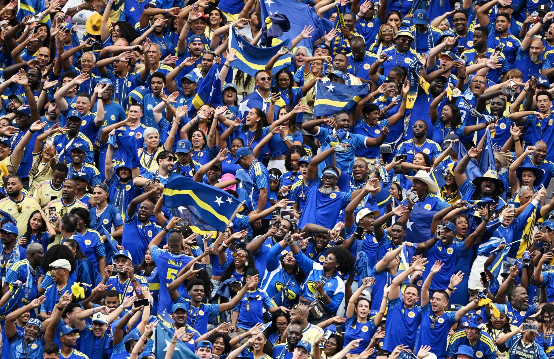 Copa supera 1 milhão de torcedores nos estádios em 5 dias e Infantino comemora: ‘Uau’