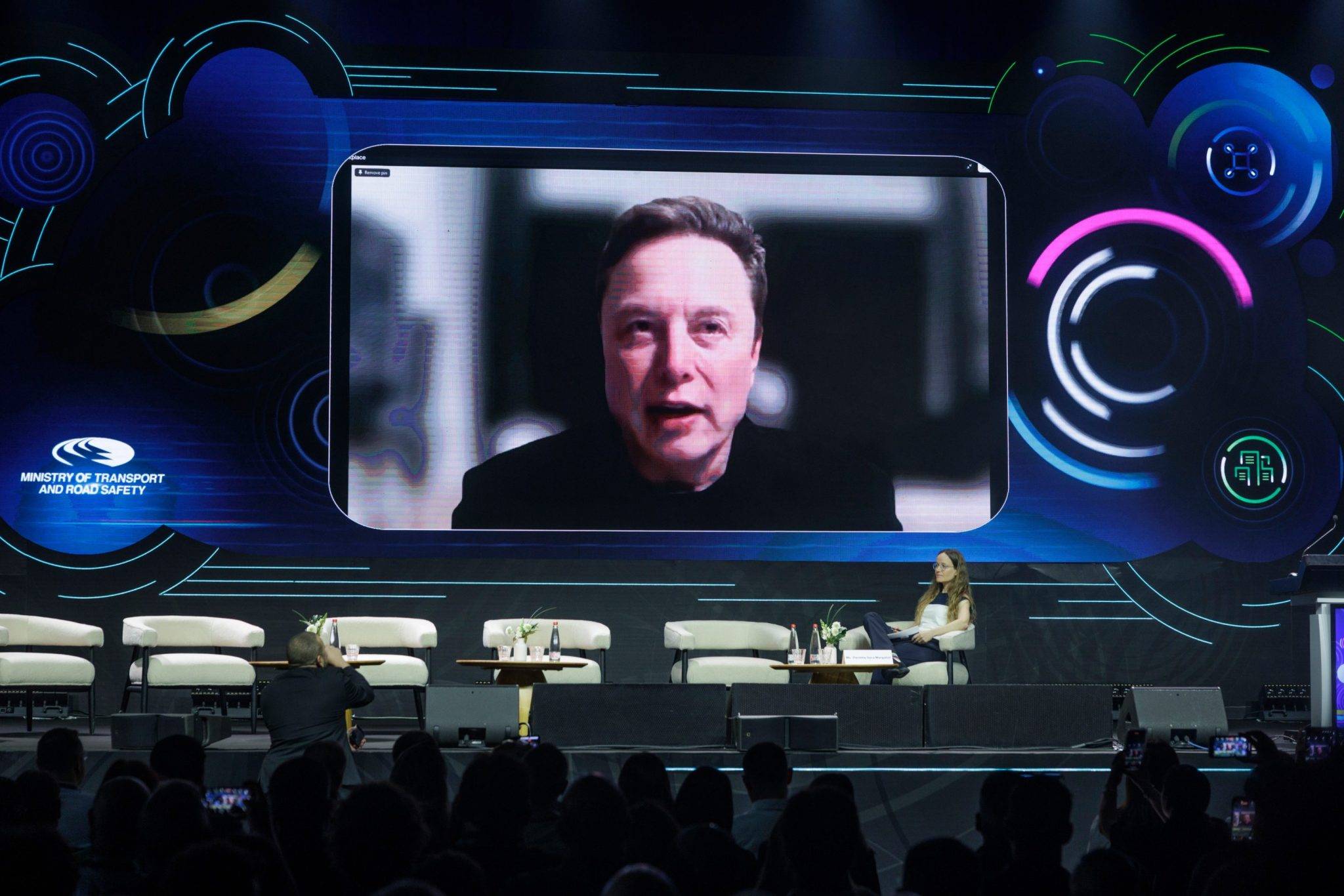 O trilhão de Elon Musk não é “real” — e é justamente esse o ponto