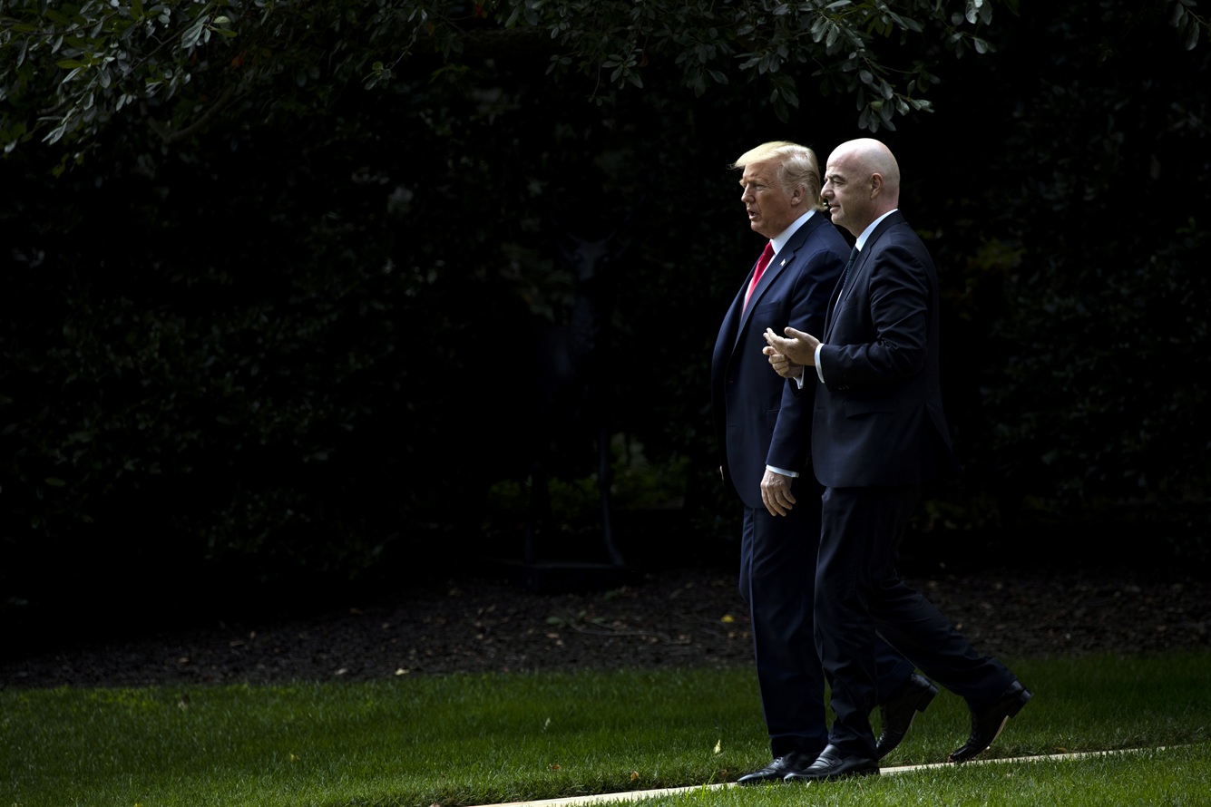 Após anos cortejando Trump, Fifa vê relação atingi