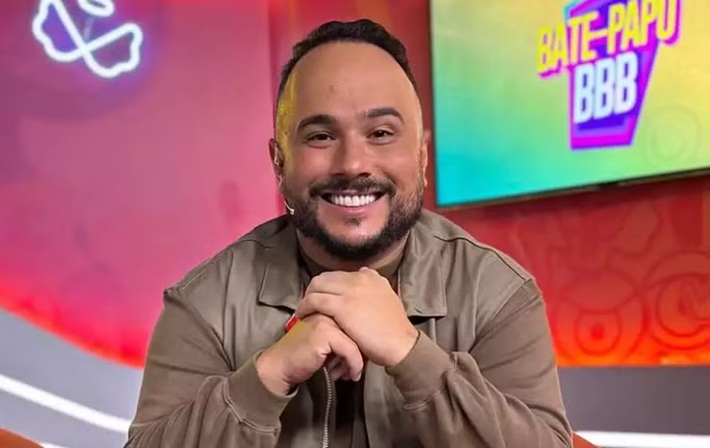 Humorista Ed Gama relata celular levado em assalto no RJ: ‘Rasparam minha conta’