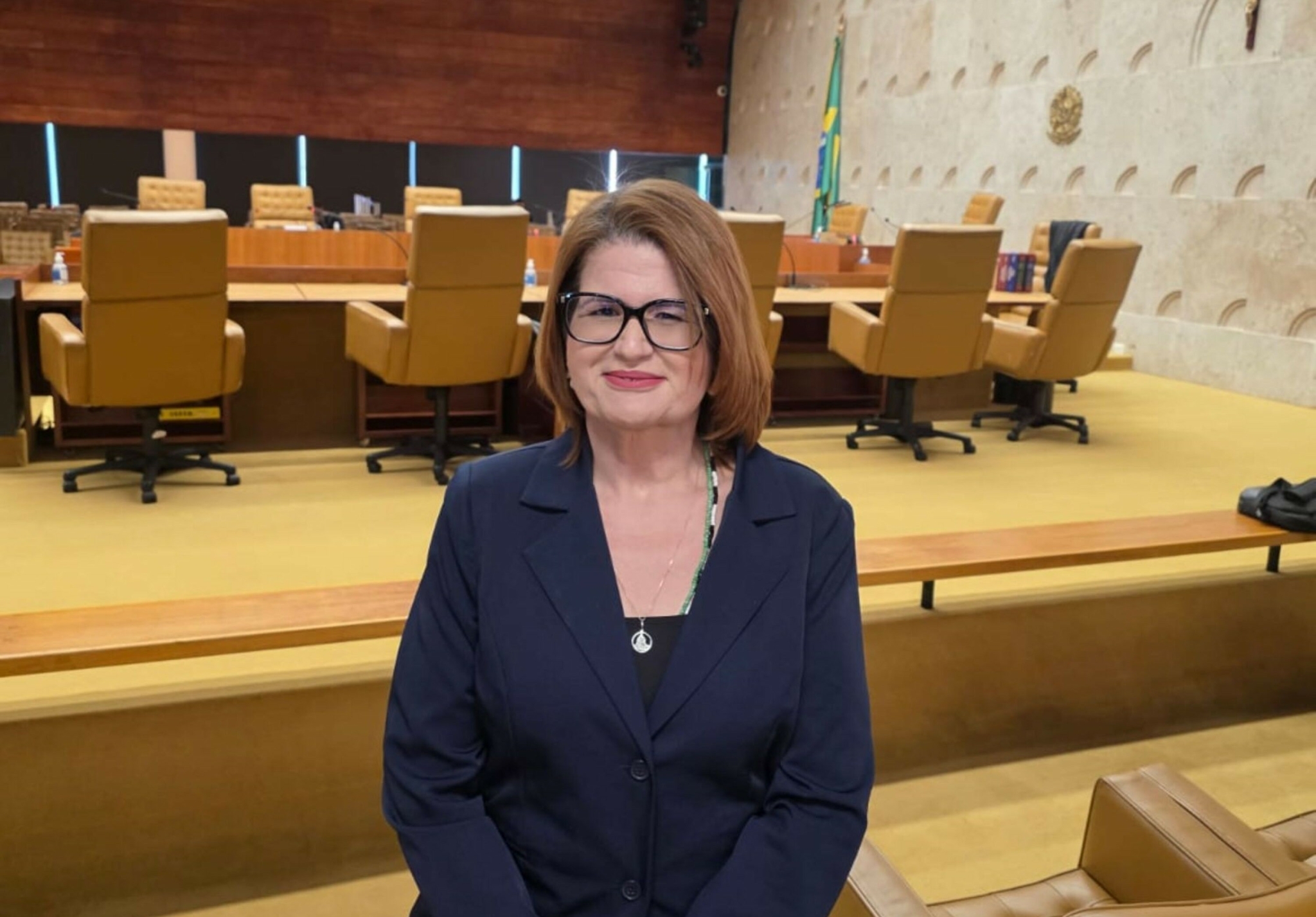 Juíza compara Dino a Collor e diz que fim de penduricalhos é plano político