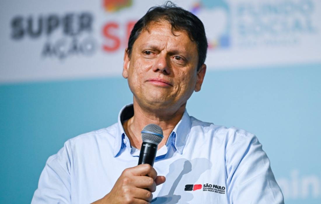 TSE: Tarcísio declara R$ 2,69 milhões em bens, R$ 354 mil a mais do que em 2022