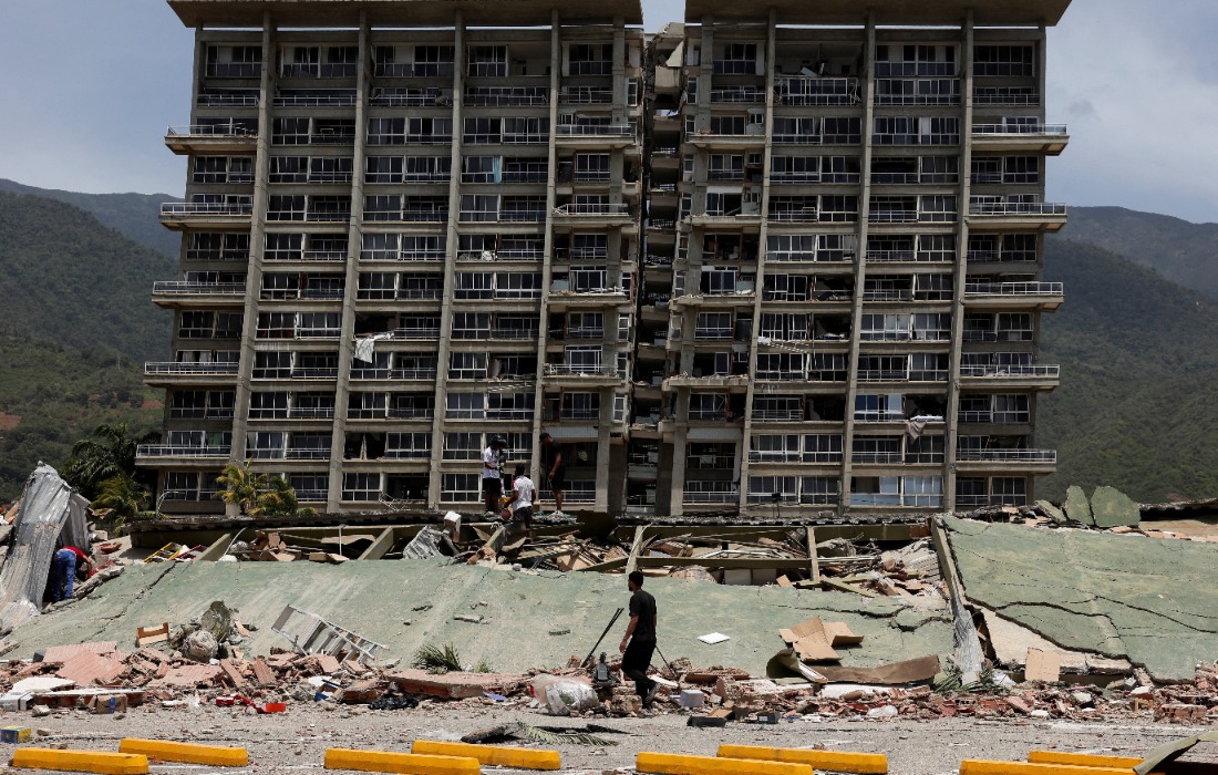 FAB resgata 13 brasileiros na Venezuela após terremoto fechar aeroporto