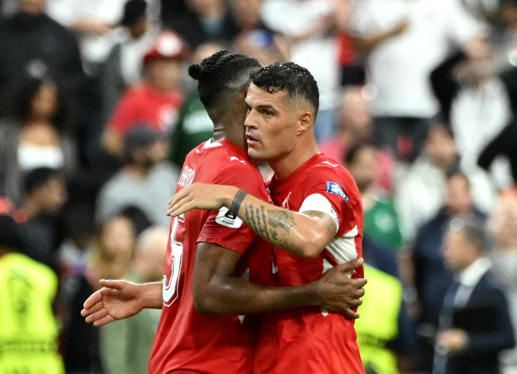 Suíça derrota a Argélia e avança para as oitavas de final