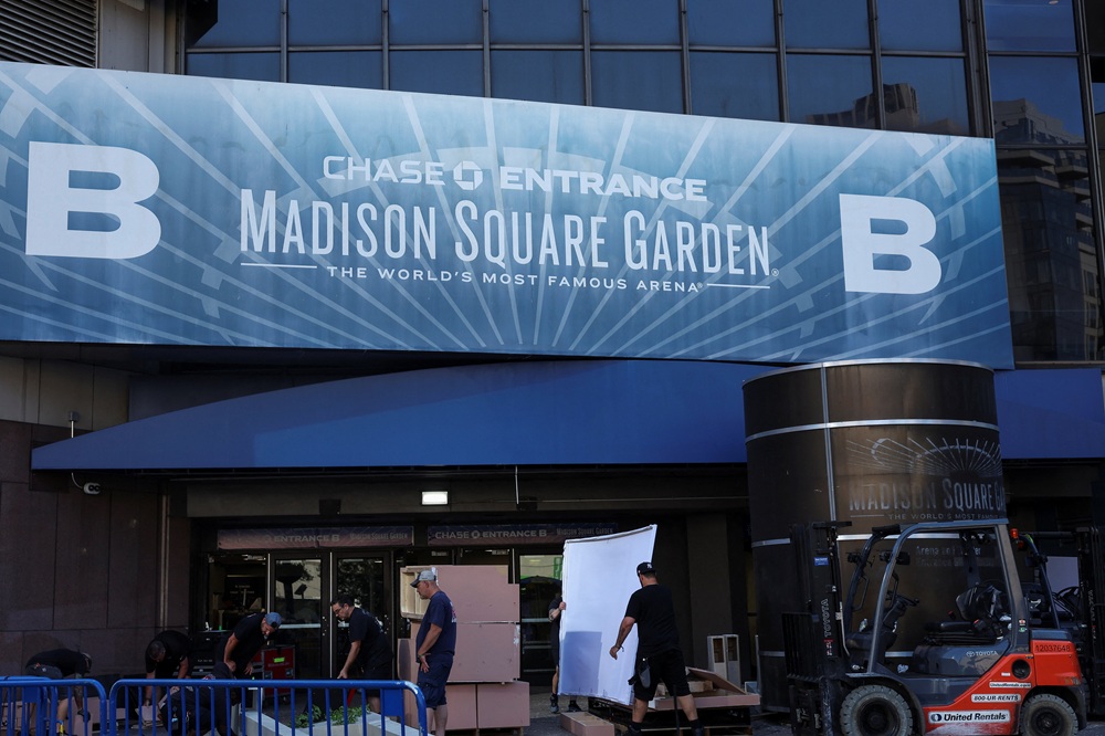Taylor Swift e Travis Kelce se casam no Madison Square Garden, em NY
