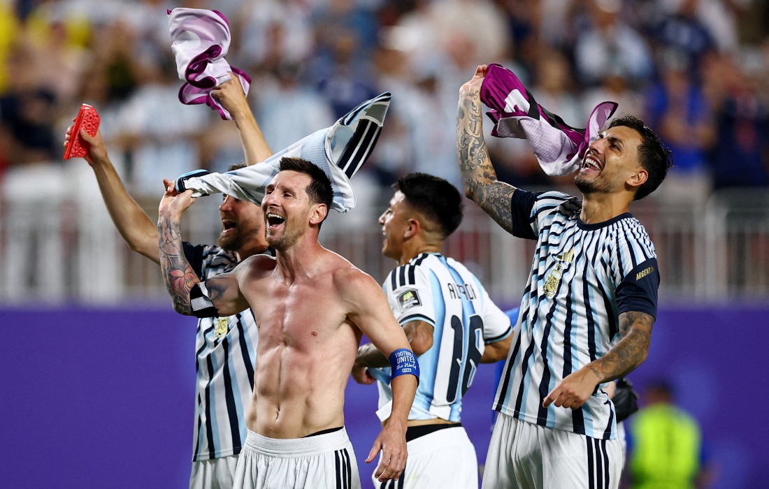 Inglaterra e Argentina jogam hoje: quem será o rival da Espanha na final da Copa?