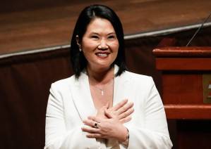 Aliado de Keiko Fujimori é eleito presidente do Senado no Peru