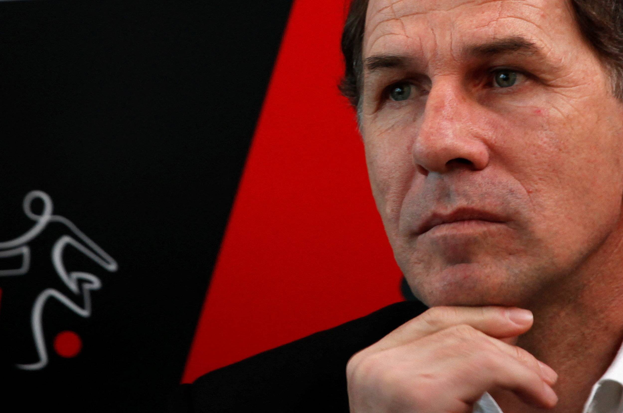 Franco Baresi, lendária estrela da defesa do Milan, morre aos 66 anos