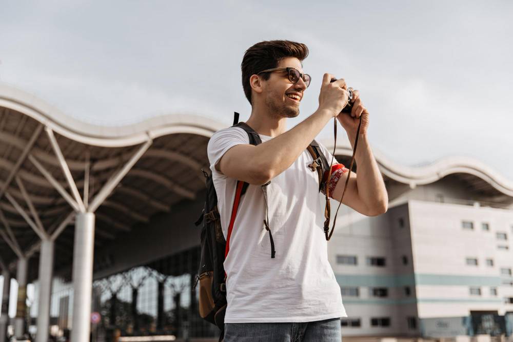 Os 10 erros mais comuns que fazem com que turistas gastem mais durante uma viagem