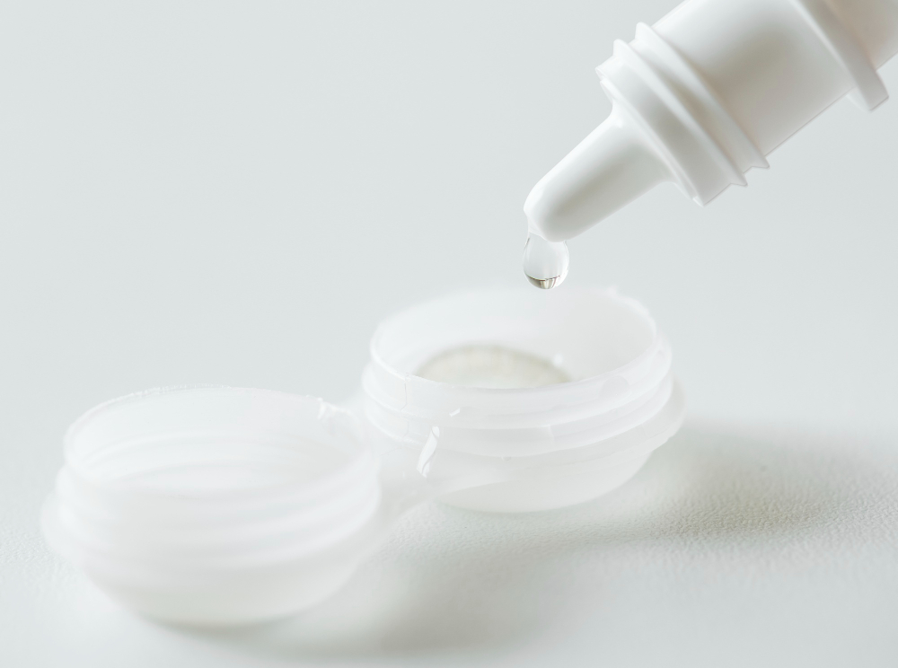 Anvisa proíbe venda de colírios e produtos para olhos; veja marca e qual o lote 