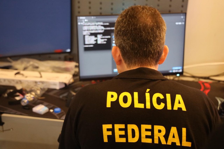 PF investiga esquema de anúncios falsos com imagem do governo e órgãos públicos