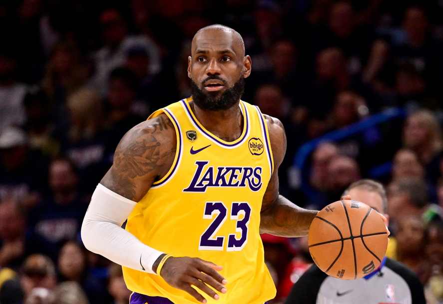 Por que LeBron James aceitou reduzir 92% do salário para ir ao Philadelphia