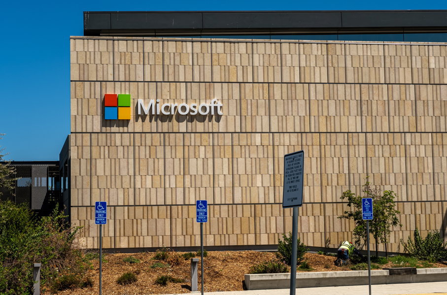 Meta e Microsoft soltam resultados com mercado cada vez mais cético sobre gasto