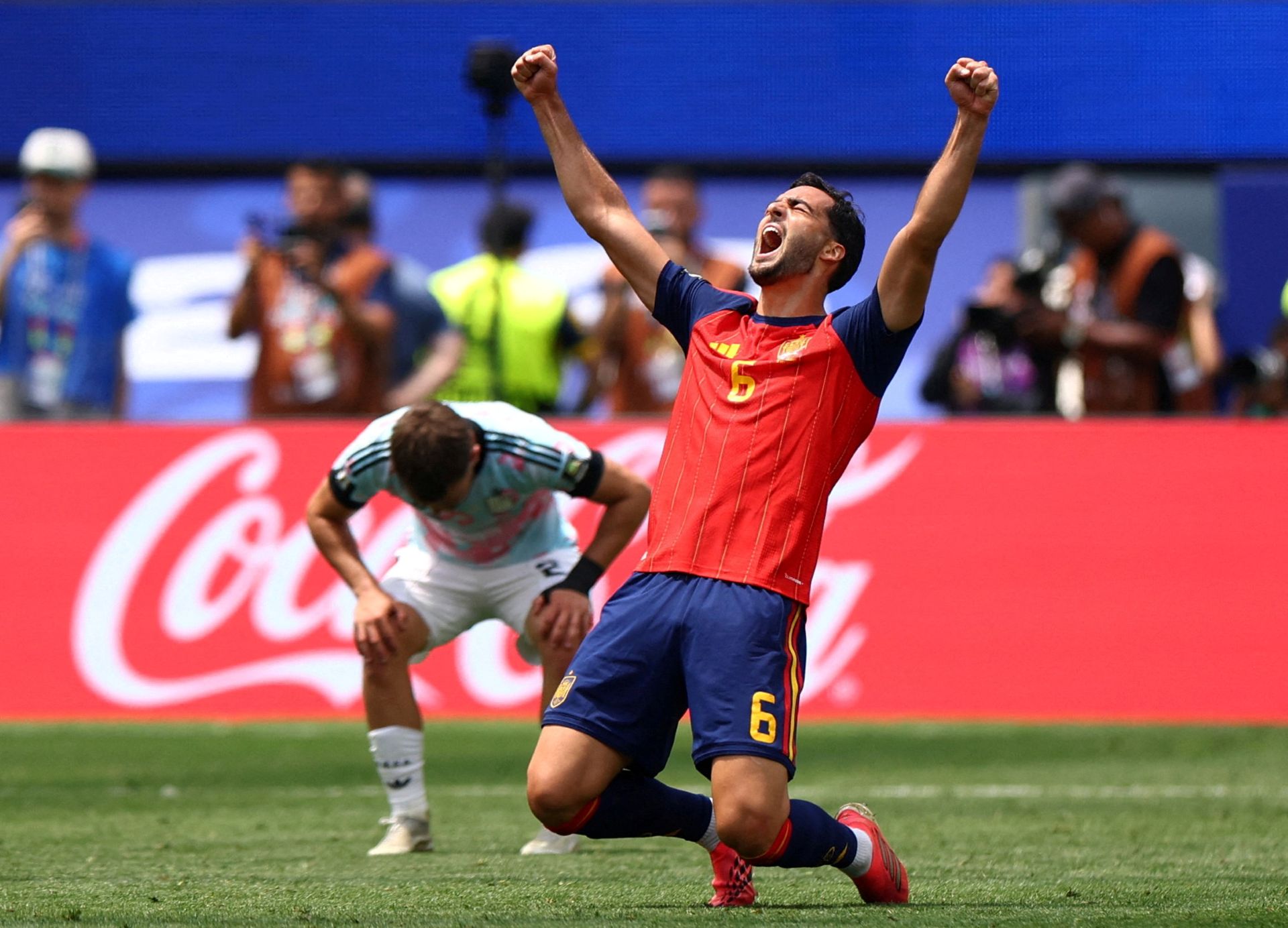 Fifa divulga uniformes da final da Copa; Argentina e Espanha com camisas principais