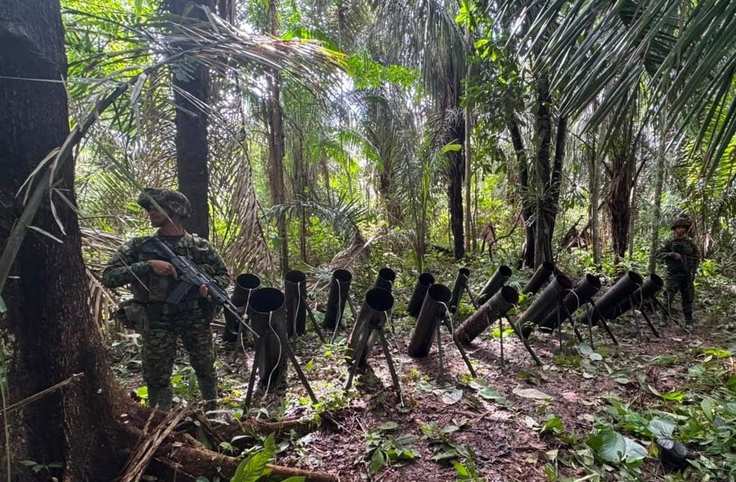 Guerrilheiros do ELN sequestram 39 pessoas na Colômbia e matam dois soldados
