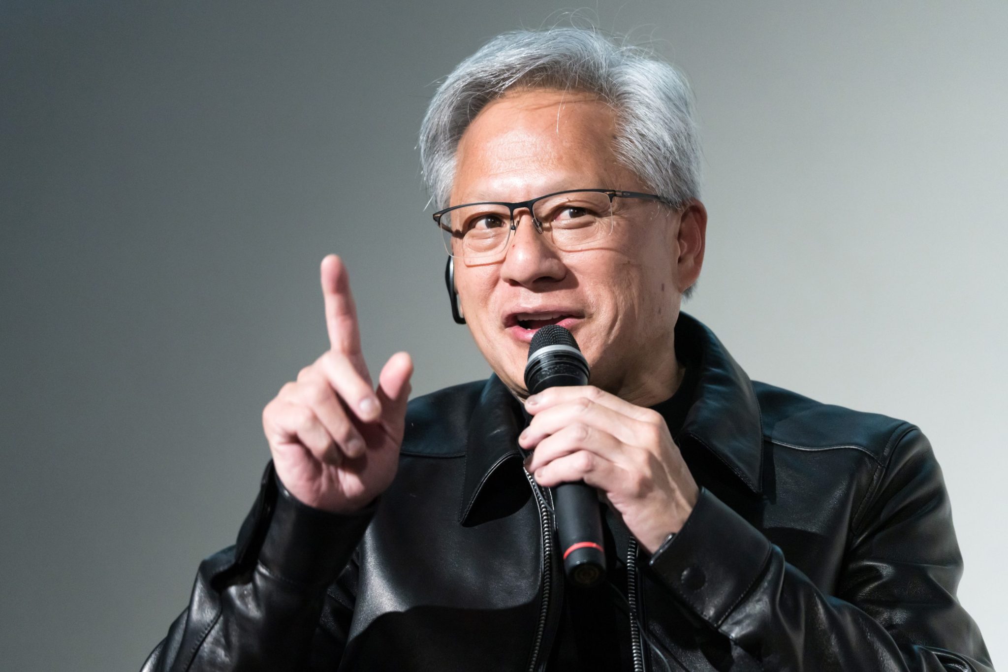 Jensen Huang: “Este é o melhor momento da história para abrir uma empresa” - QTU Questões do Universo