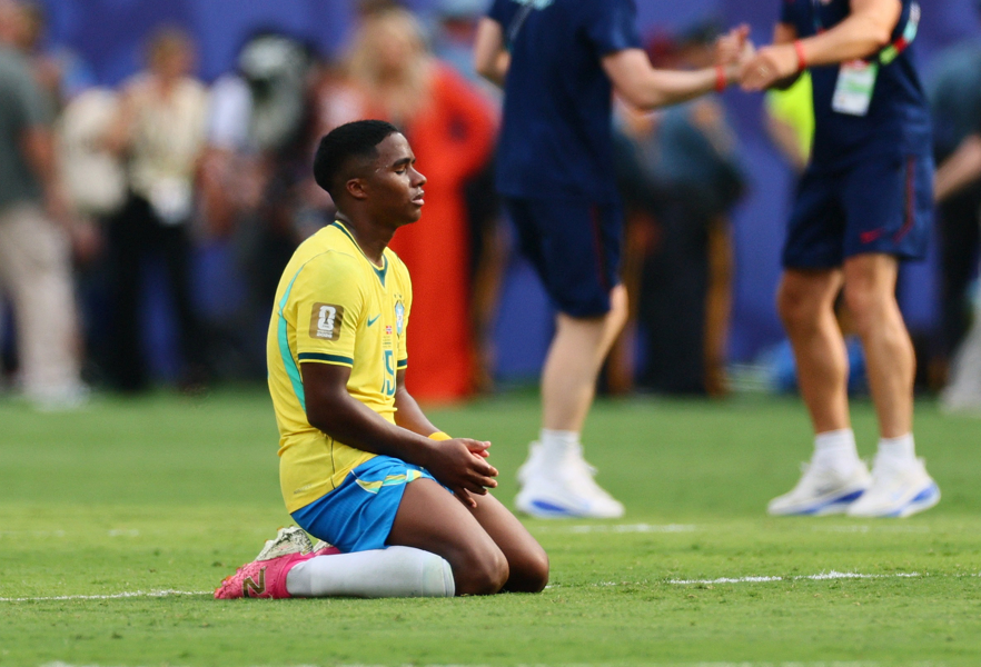 Qual foi a última vez que o Brasil caiu nas oitavas de final de uma Copa?