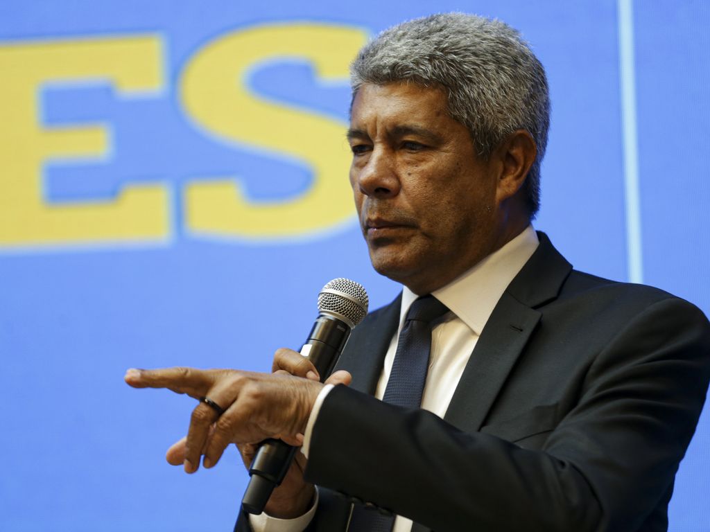 Jerônimo reage à declaração de Caiado sobre ‘alforriar’ estado se eleito