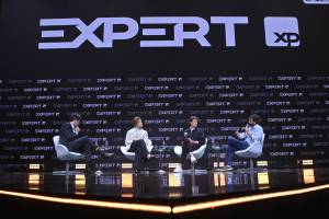Expert XP: Frases de Destaque sobre Liderança e Negócios