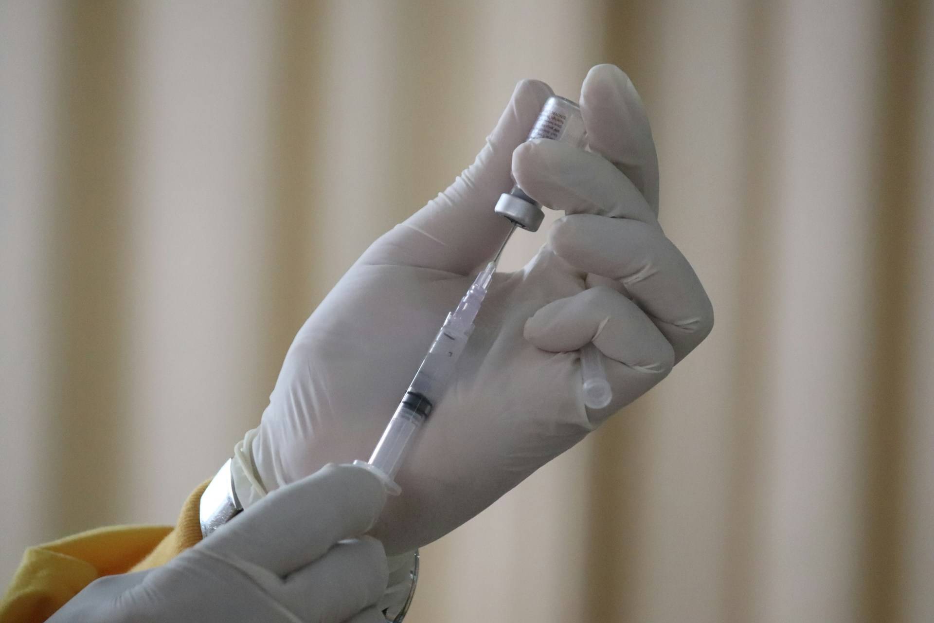 Anvisa intensifica fiscalização em farmácias de manipulação que produzem medicamentos GLP-1