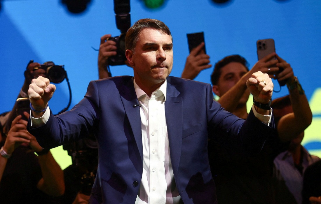 Taxas dos DIs despencam com fortalecimento de Flávio nas pesquisas