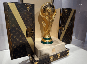 Louis Vuitton Cria Baú Exclusivo para o Troféu da Copa do Mundo