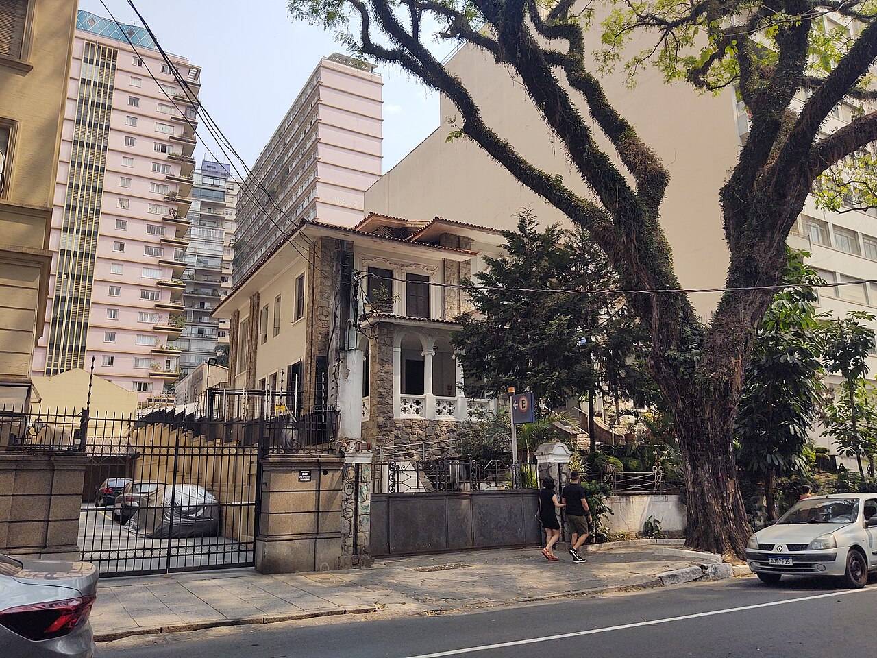 Pinheiros perdendo força e Santa Cecília em alta? Novos sinais no mapa do luxo em SP