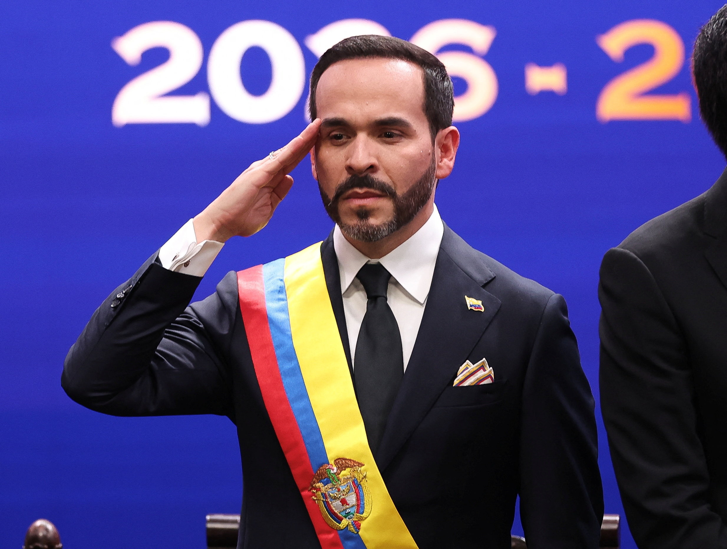 Ataque com explosivos é registrado um dia após a posse do novo presidente