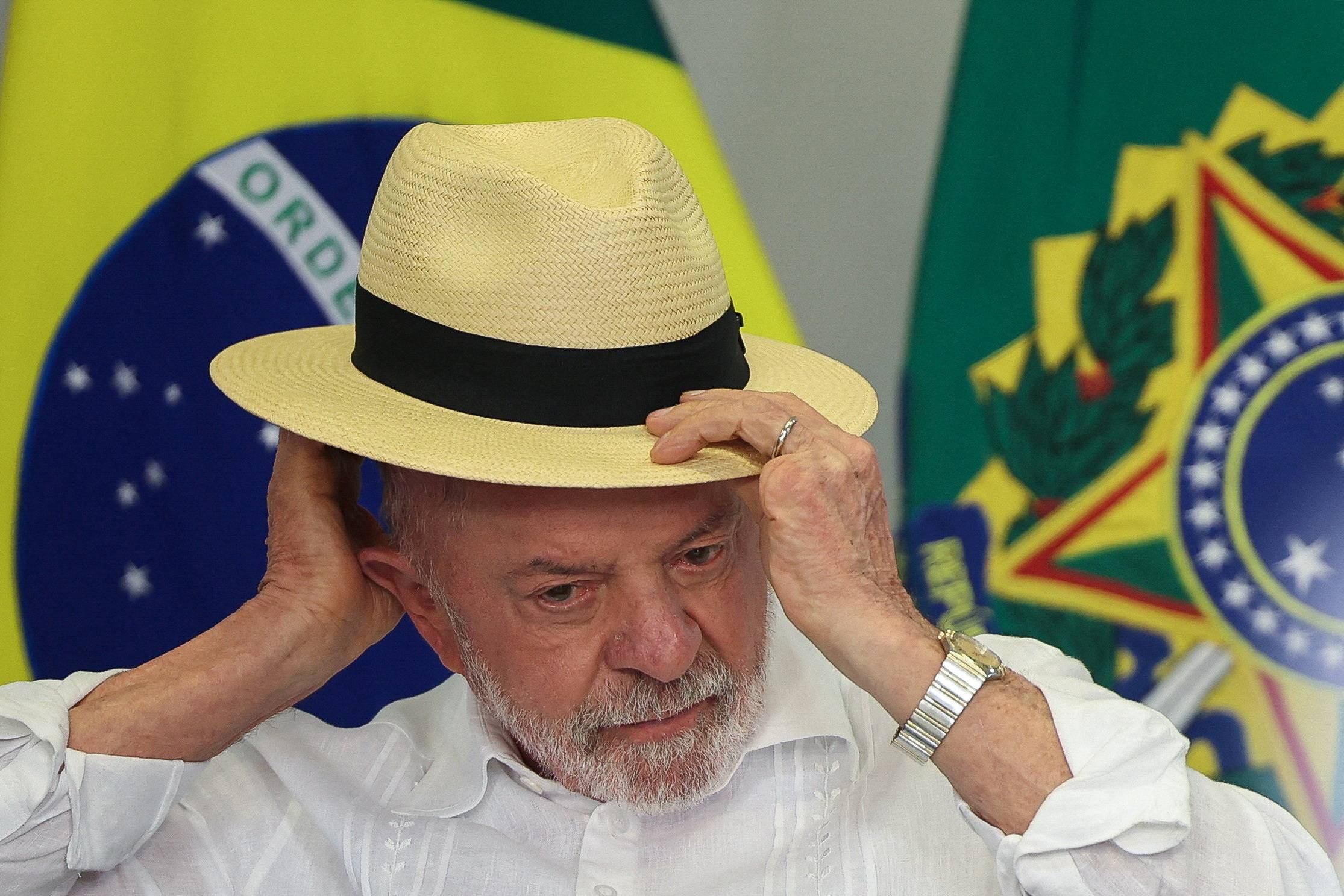 Lula evita ‘cascas de banana’, mas ajustes econômicos devem vir ainda em 2026