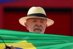 Lula: Falei para Trump que a taxação ao Brasil é irreal e com base em mentira