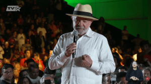 Lula promete seriedade fiscal para baixar Selic, mas diz que teto limita investimento