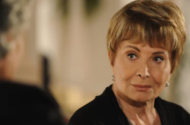Glória Menezes, ícone da teledramaturgia brasileira, morre aos 91 anos