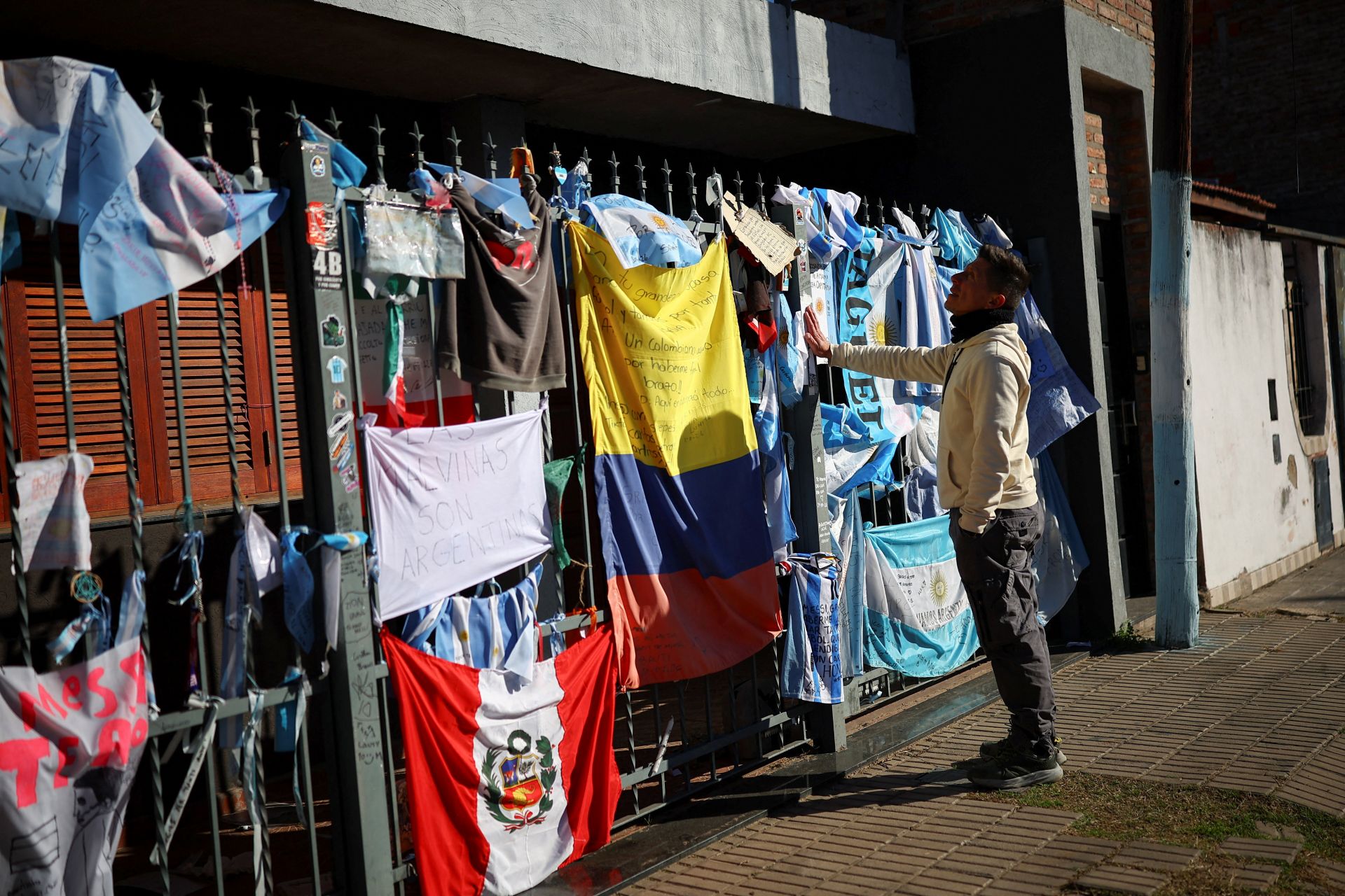 Despedida do Pai de Messi: Cerimônia Privada na Argentina