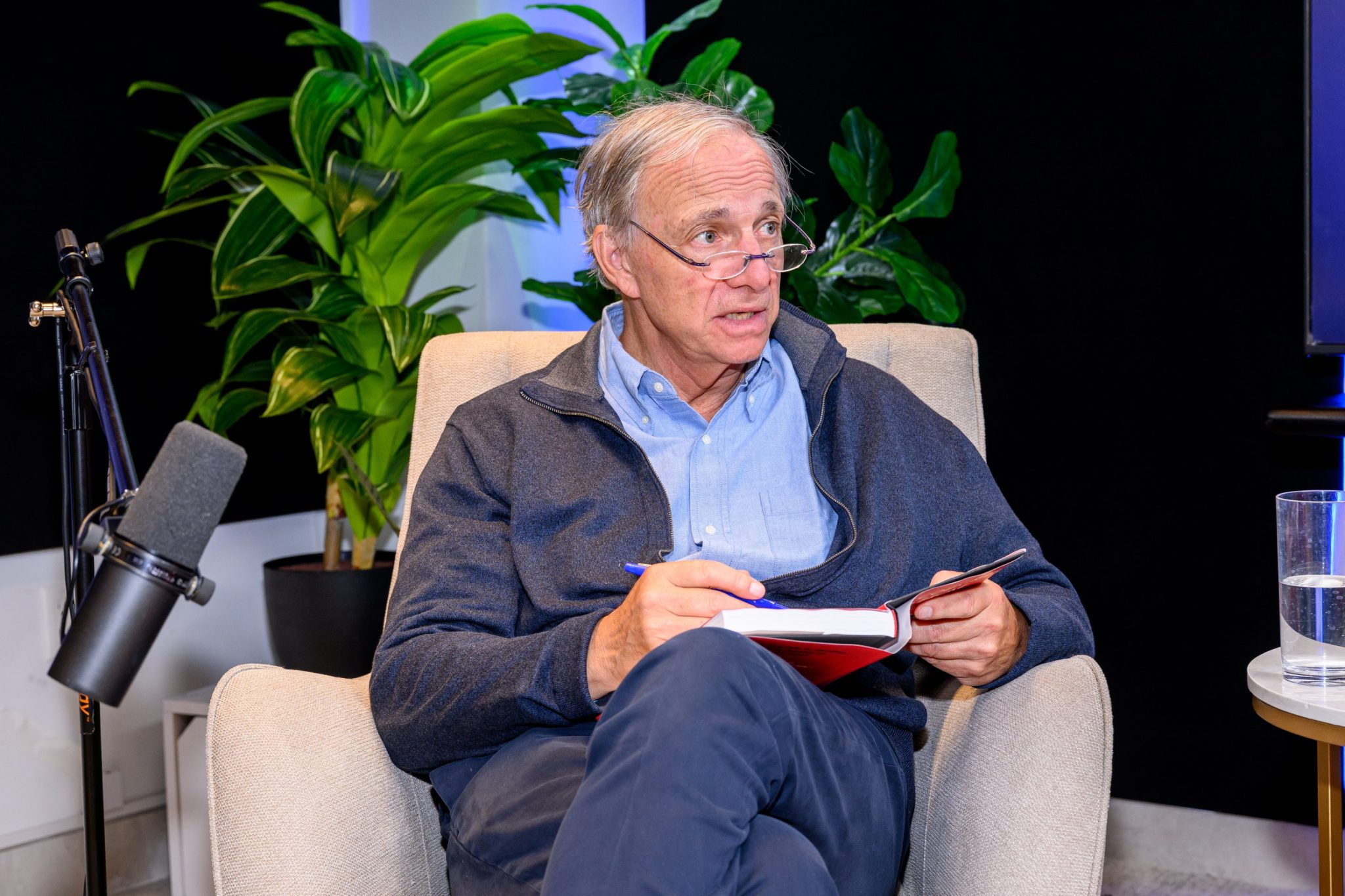 “Riqueza não é dinheiro”: o alerta de Ray Dalio sobre a bolha de IA