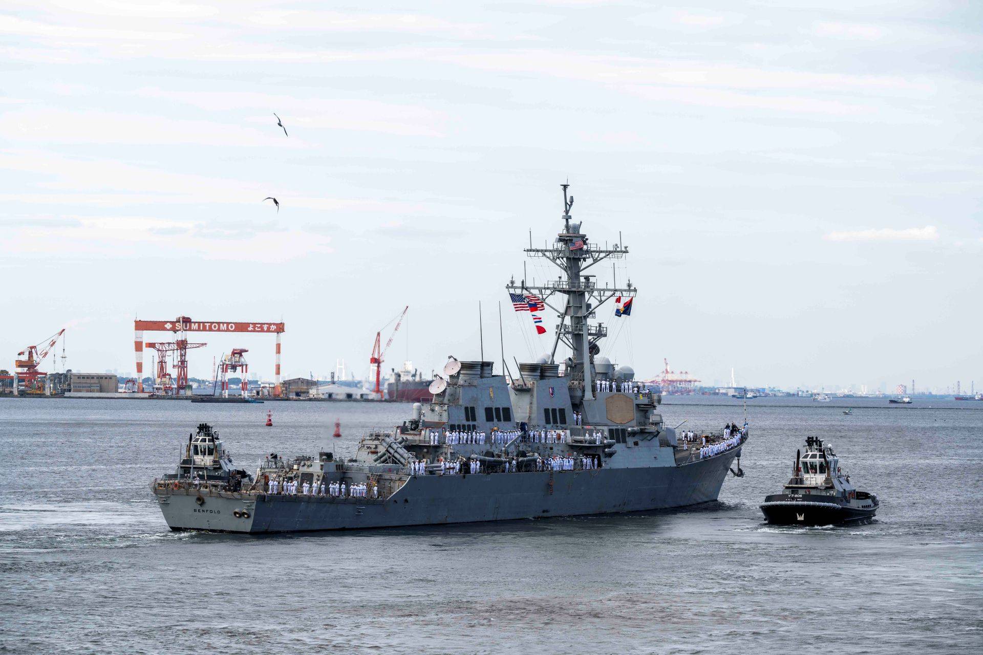 Navio de guerra dos EUA passou quatro dias sem energia no Mar da China