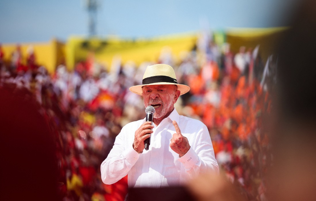 Ato de Flávio Bolsonaro reúne 8,9 mil pessoas no Rio, estima USP/Cebrap