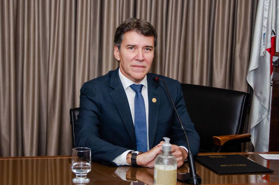 PSB em MG segue aliança nacional e indica Jarbas Soares Júnior como vice de Patrus