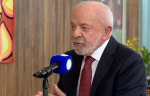 Lula diz que filho deve se defender e pagar se causou prejuízo aos cofres públicos